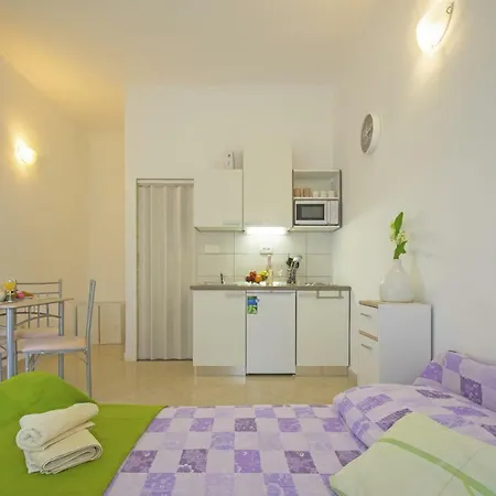 Vito Apartment Novi Vinodolski Exterior photo